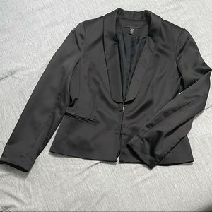 Satin waist length tuxedo blazer.